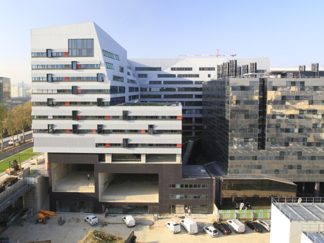 Université Paris Diderot - UFR Langues et Sciences Sociales