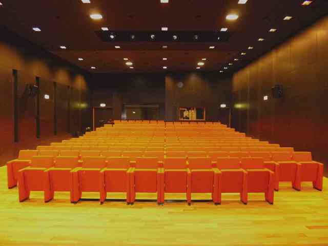 Auditorium depuis la scène