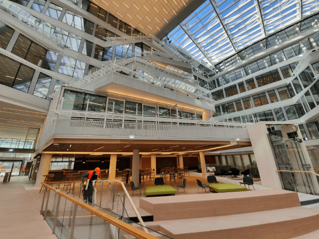 Bureaux Pont d’Issy – Atrium N01 ZL